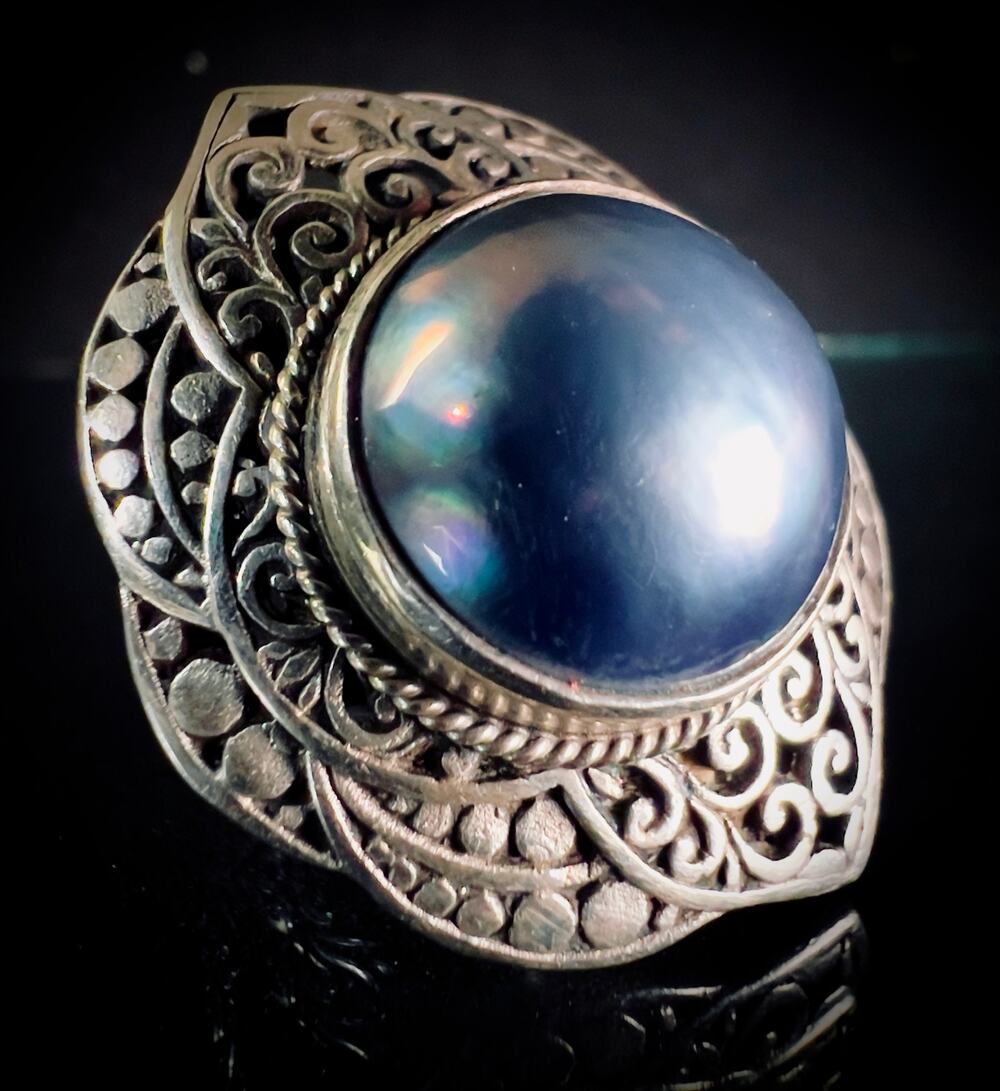 Large Vintage Mabe Pearl Bali Filigree Ring